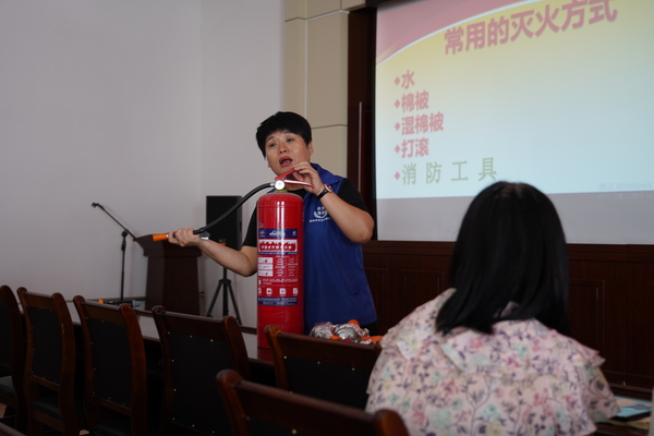 DSC07560.JPG